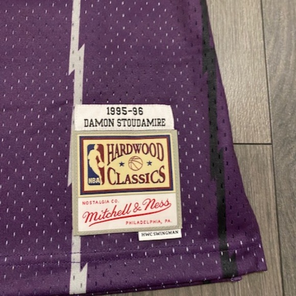 Mitchell & Ness Toronto Raptors Damon Stoudamire Jersey NWT - Picture 5 of 7